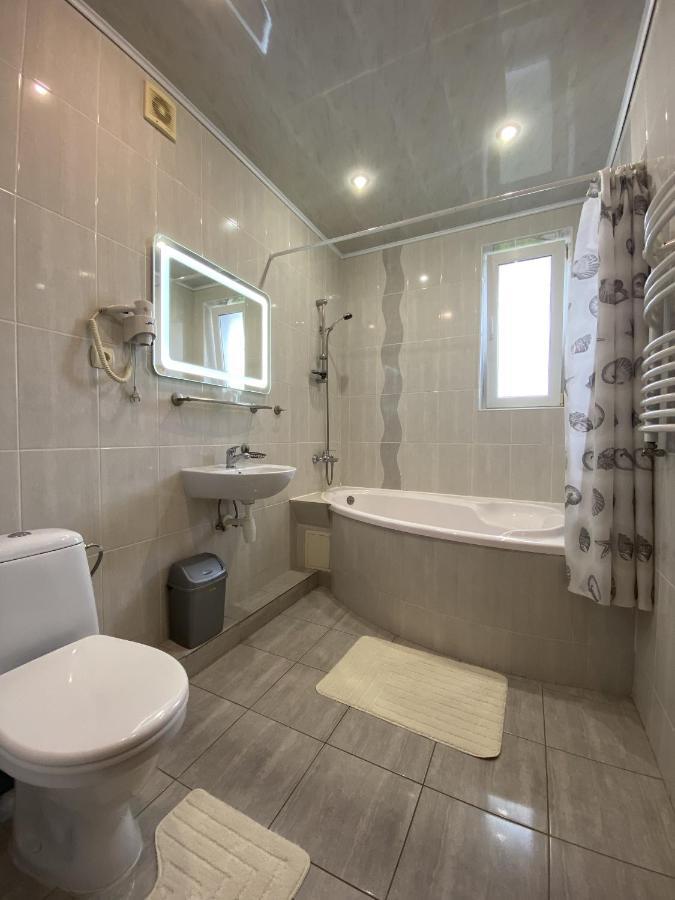 Edelweiss Hotel Polyana  Luaran gambar